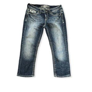 Maurice's Capri Blue Jeans 9/10Heavy Buttons on Back with Embelishment EUC